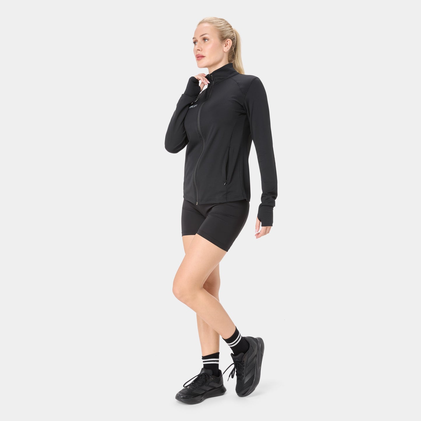CTRLFORM_01 FULL ZIP TOP — WAR BLACK