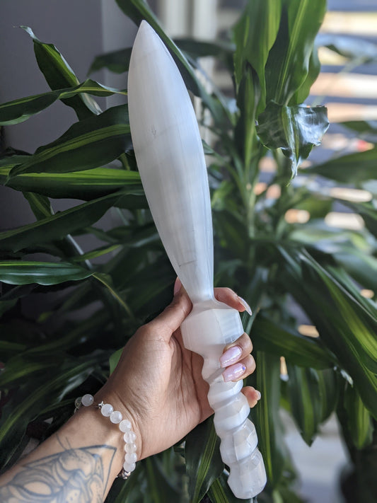 Selenite Knife XL