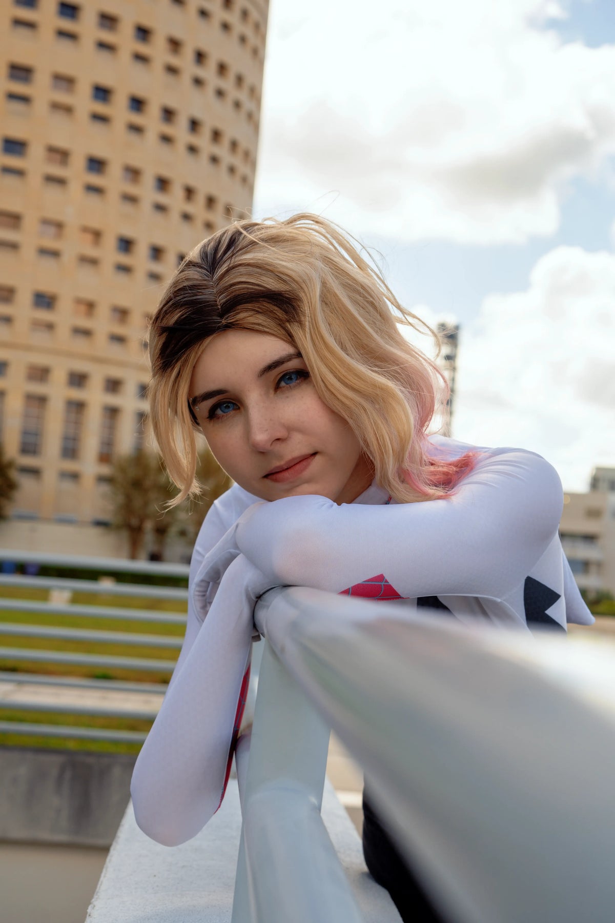 Super Hero Spider Gwen Cosplay Full Bodysuit Halloween Costume Zentai